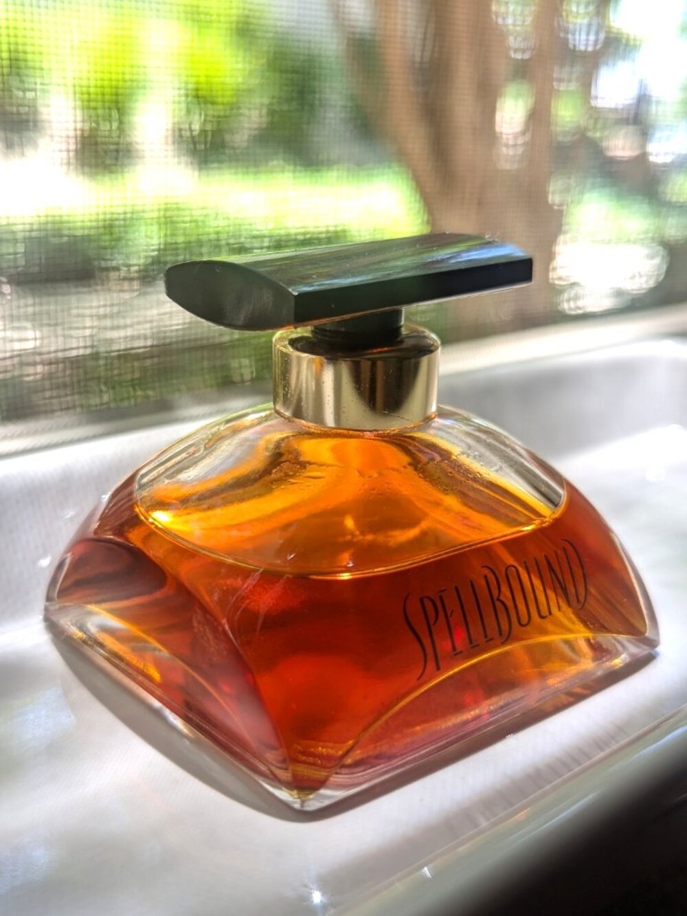 Vintage EstΓ©e Lauder SPELLBOUND Eau de Parfum SPLASH 1.7 fl oz 1991 Discontinued